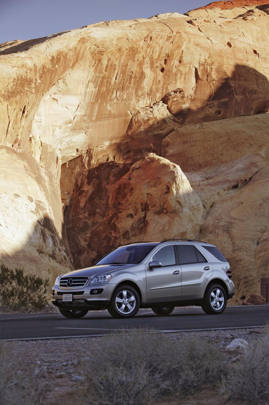  Mercedes-Benz ML-Class 2006 года  (фото 244 из 400)